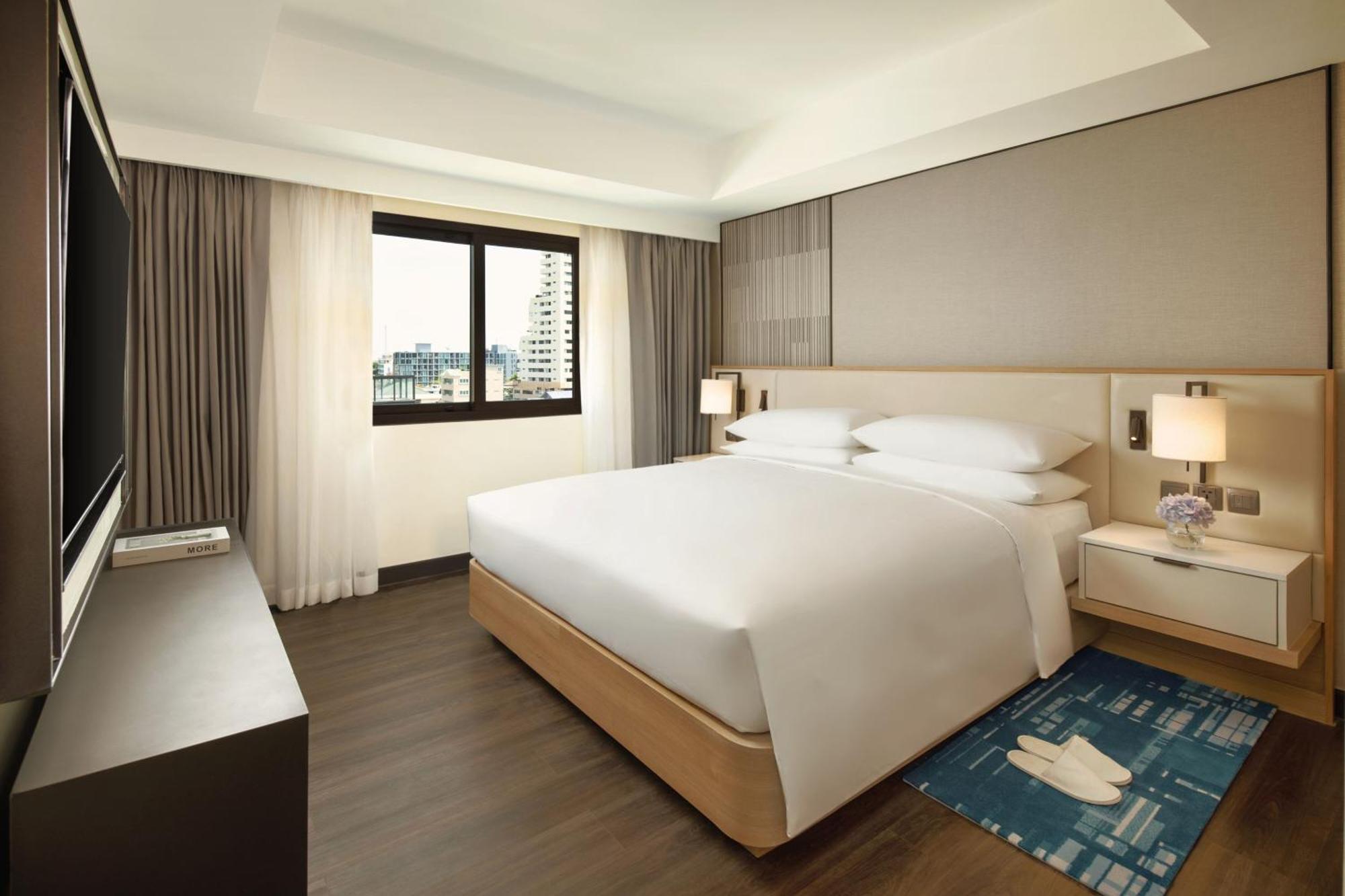 Hotel Marriott Executive Bangkok, Sukhumvit 50 5*